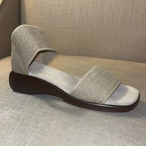 Charleston Shoe Co Linen Forsyth Sandals